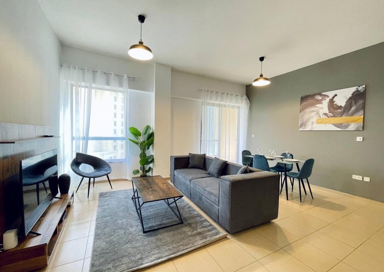 Luxury Jbr Apartments , Beach , Pool , Parking Dubai Exterior photo